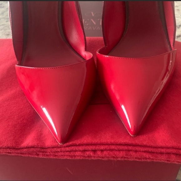 EUC Limited Edition Valentino Garavani Rouge Absolute Red Leather D\'Orsay Pumps main image 4